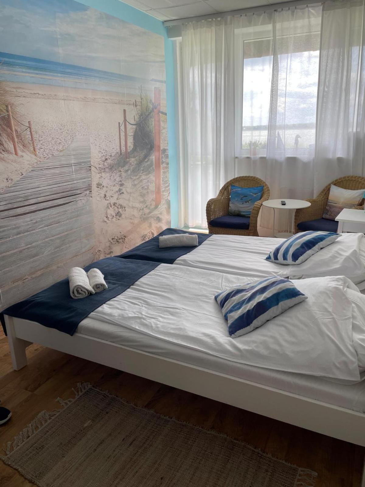 Avista Mielno Hotell Unieście Eksteriør bilde